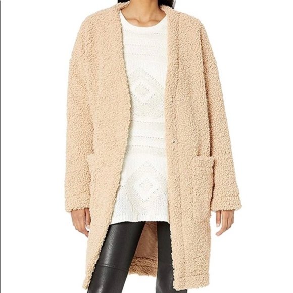 Astr Jackets & Blazers - NEW ASTR the Label Sherpa Teddy Bear Coat